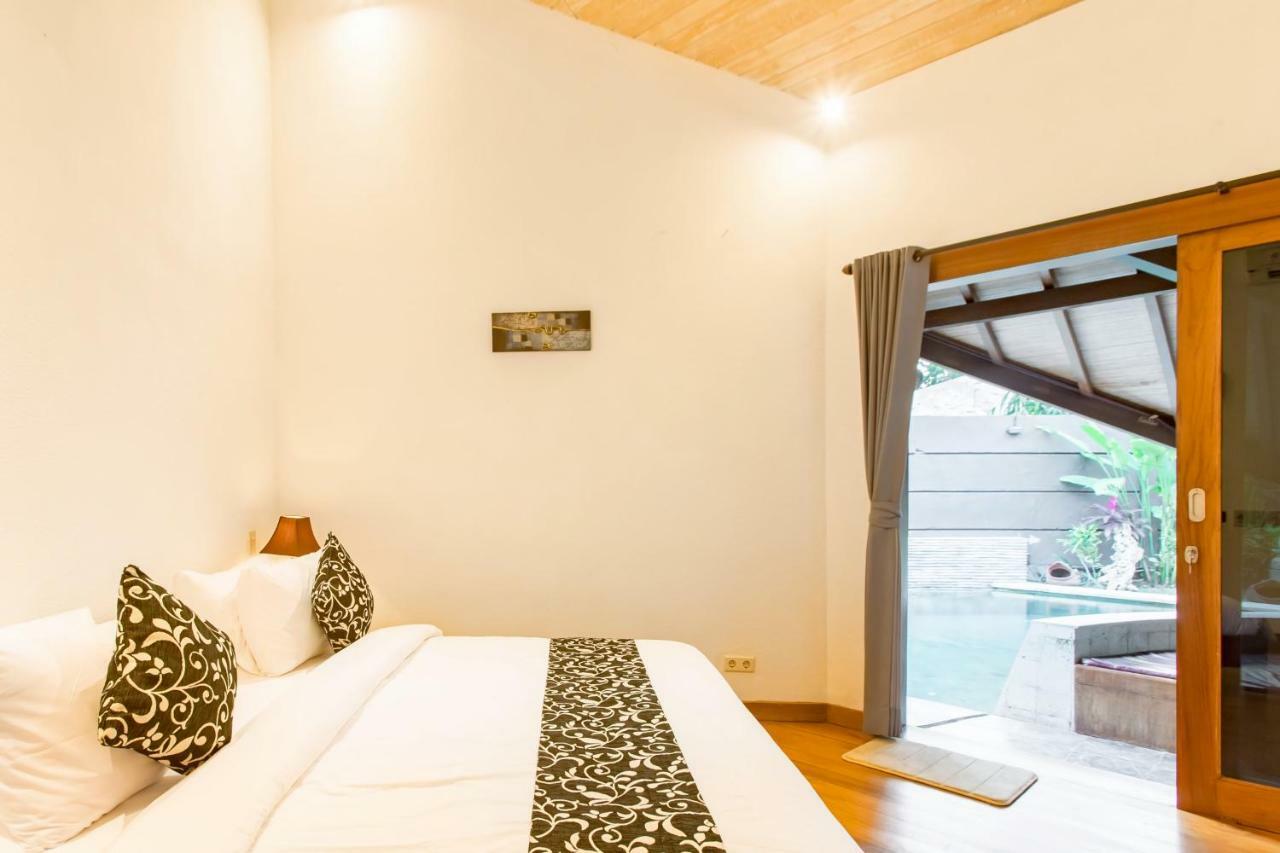 Seminyak Villa Kalyca Ngoại thất bức ảnh