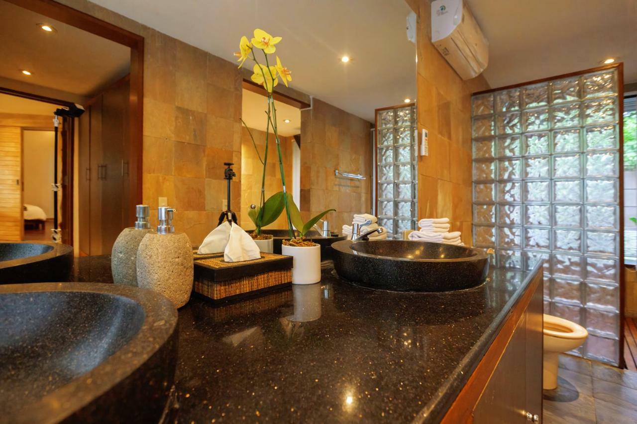 Seminyak Villa Kalyca Ngoại thất bức ảnh