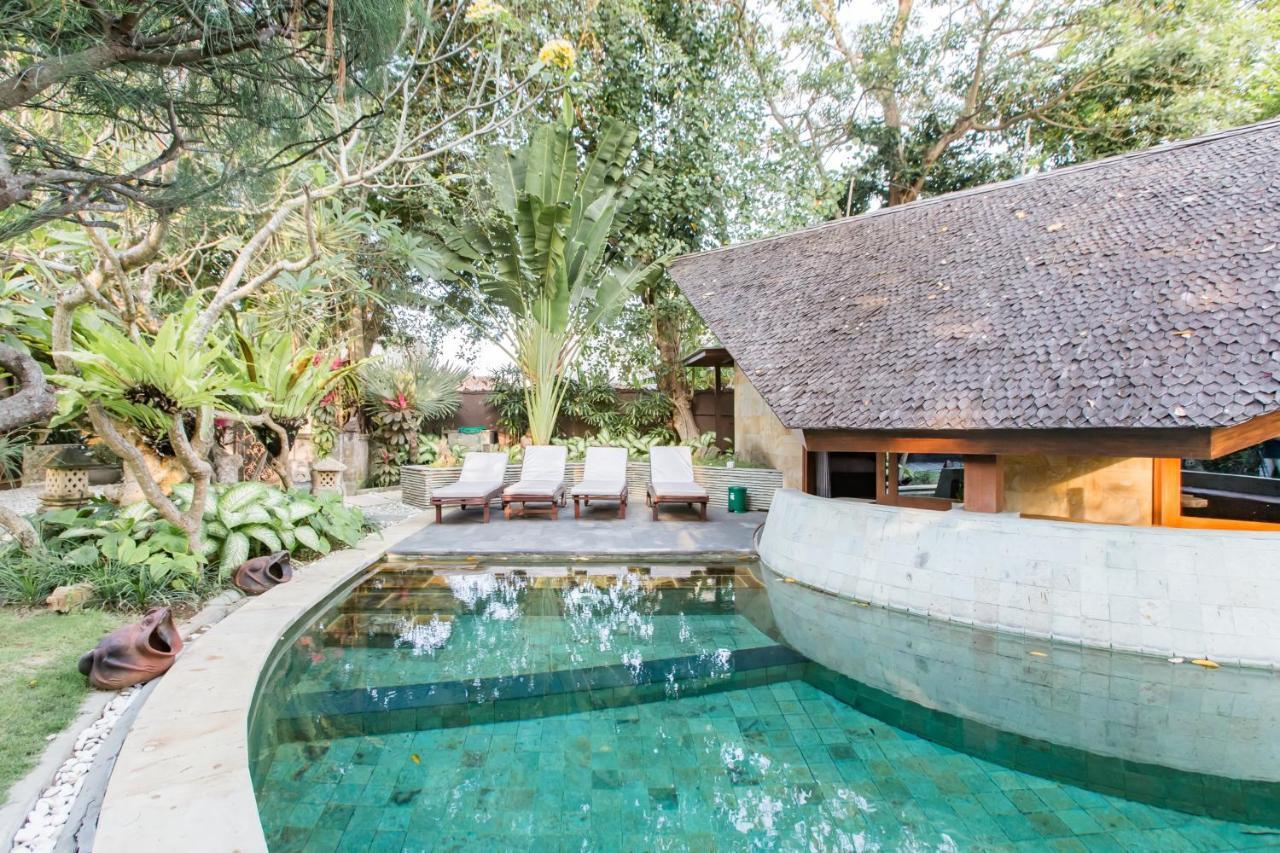 Seminyak Villa Kalyca Ngoại thất bức ảnh